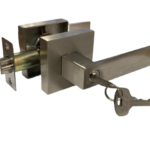 MANIJA BARI CON BOTÓN NIQUEL